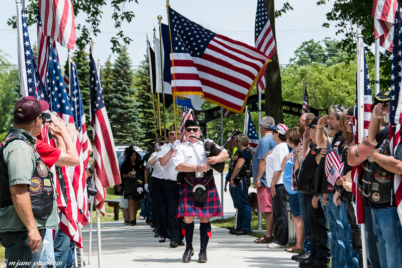 AMVETS MWDM Spaulding Burial fb 061017-29.jpg